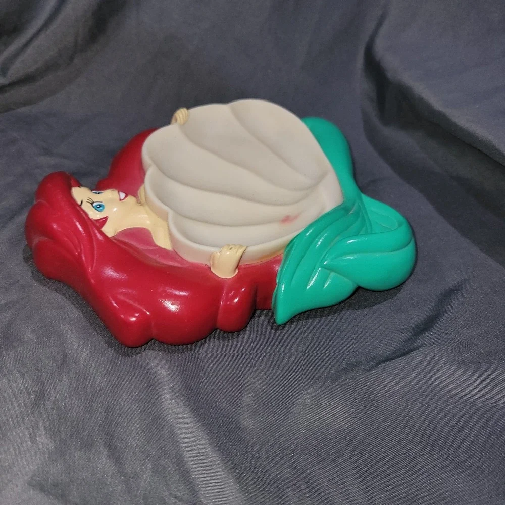 Avon vtg disney
